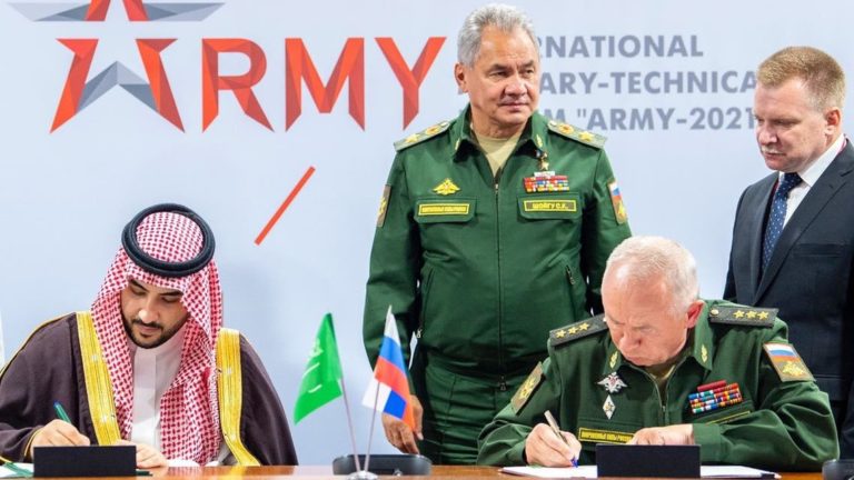 bin Salman & Col Gen Fomin